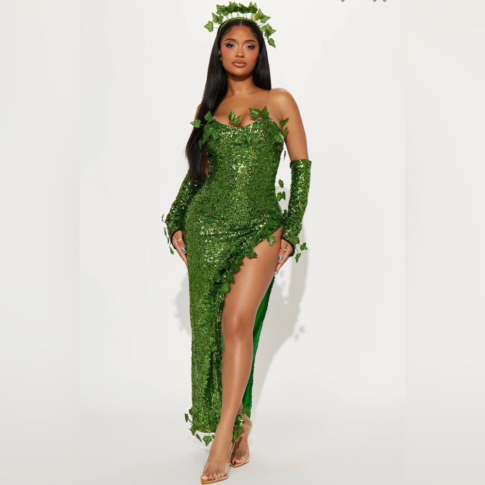 Poison Ivy Halloween Costume - Brand New - Never Worn - Size XS